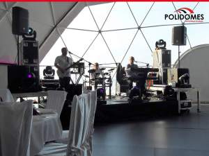 1_beach_wedding_in_a_dome_orchestra