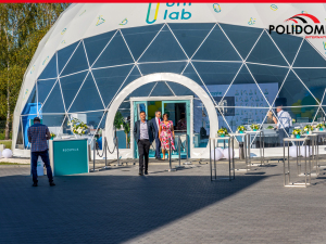 polidomes-p300-unilab-transparent-dome-entrance