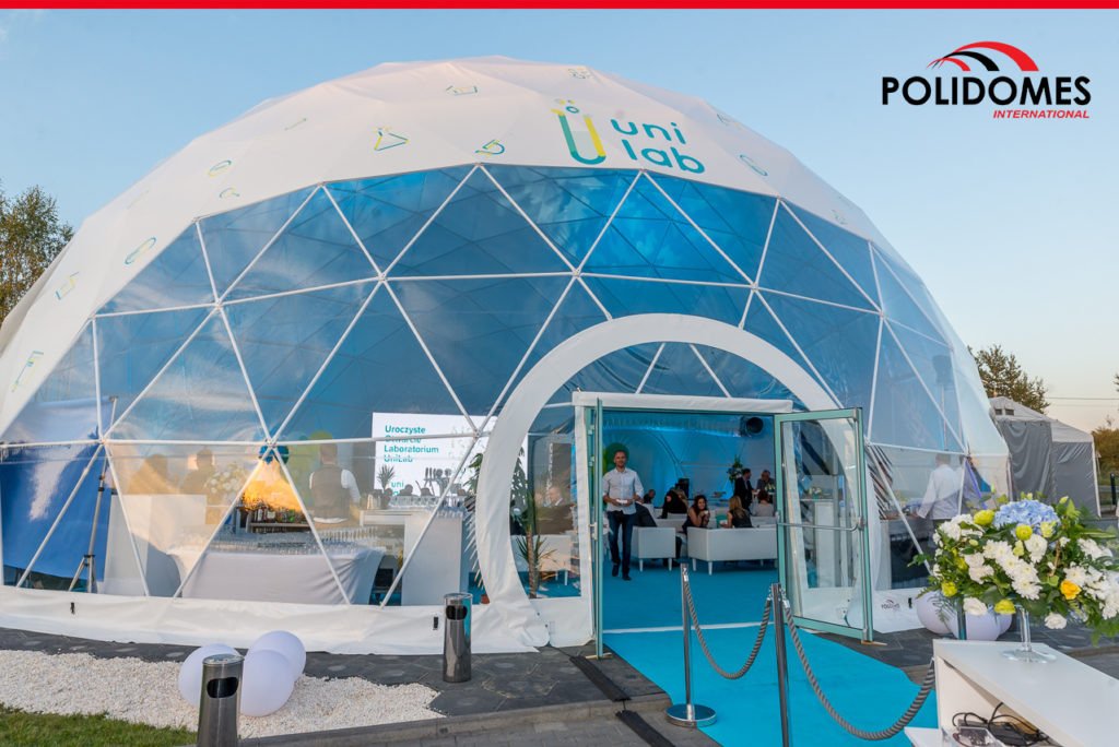 Polidomes_corporate_tent